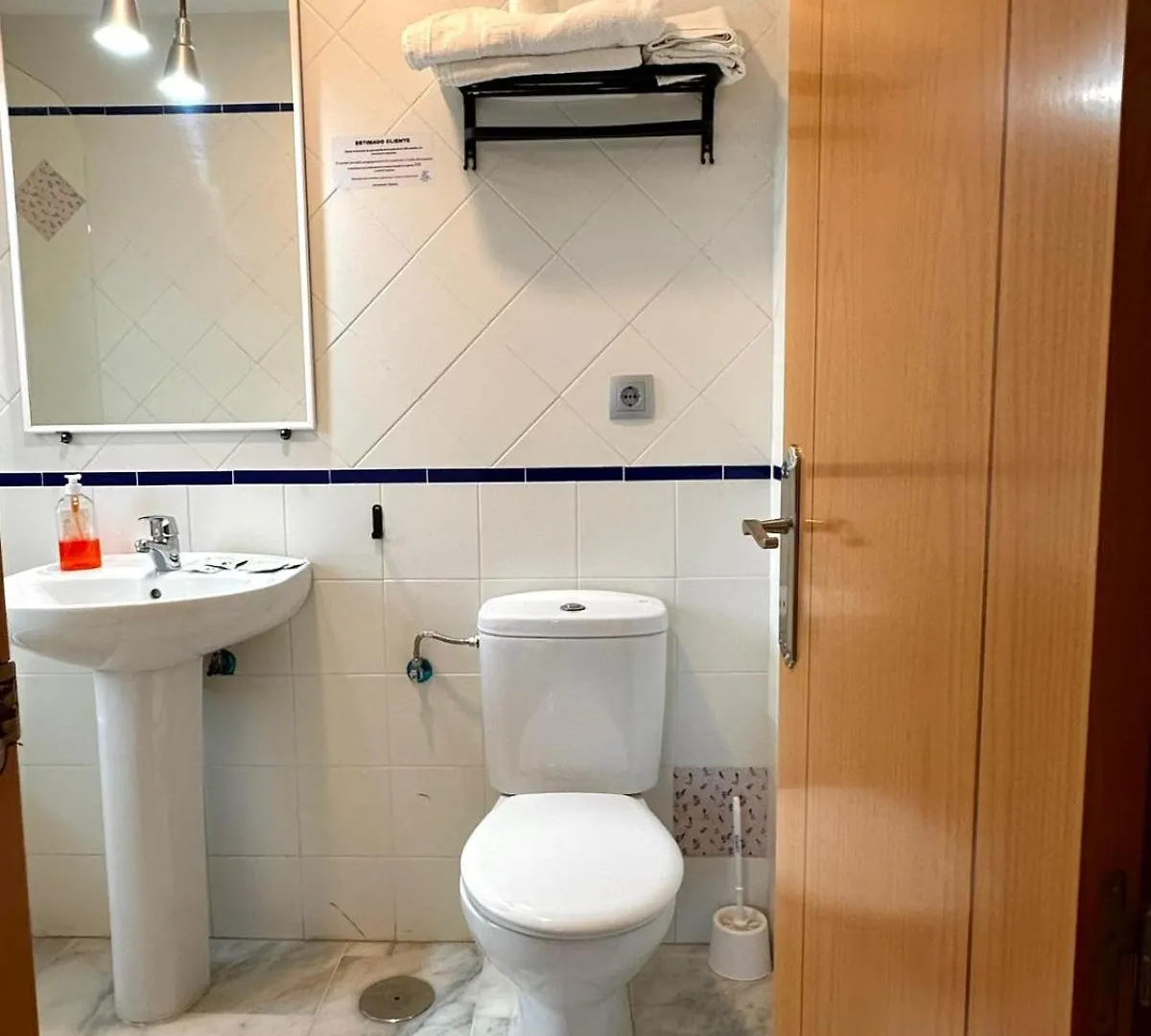 Apartahotel Dona Reyes Chipiona Ξενοδοχείο με διαμερίσματα