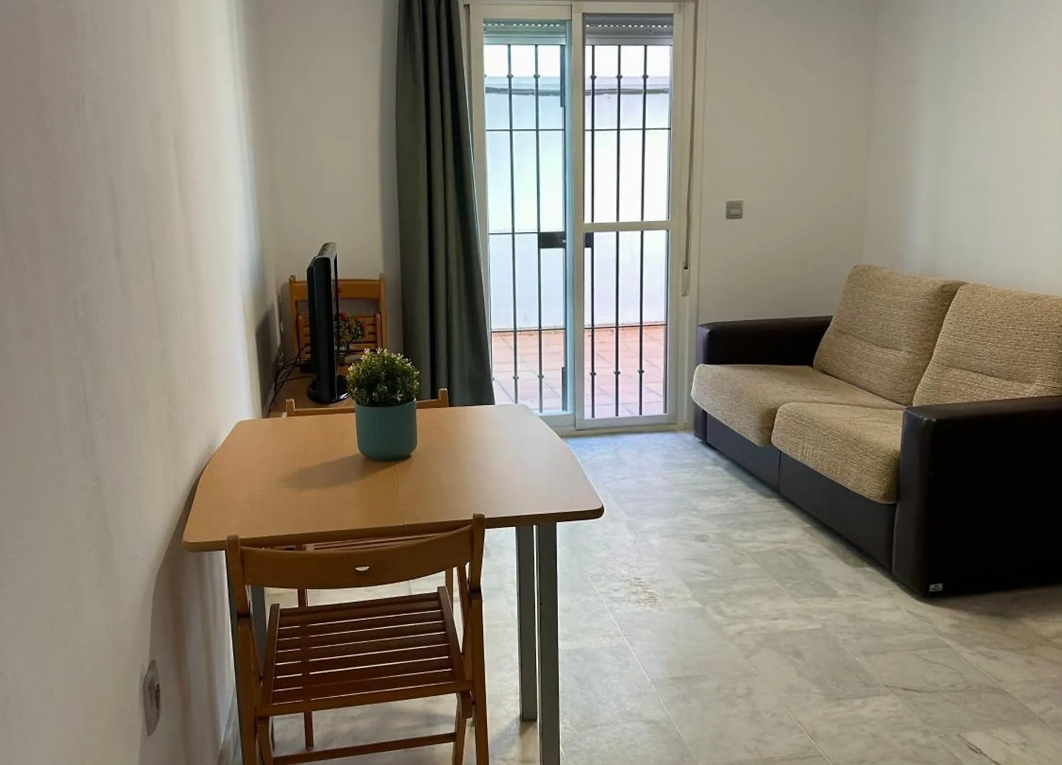Apartahotel Dona Reyes Chipiona Ξενοδοχείο με διαμερίσματα