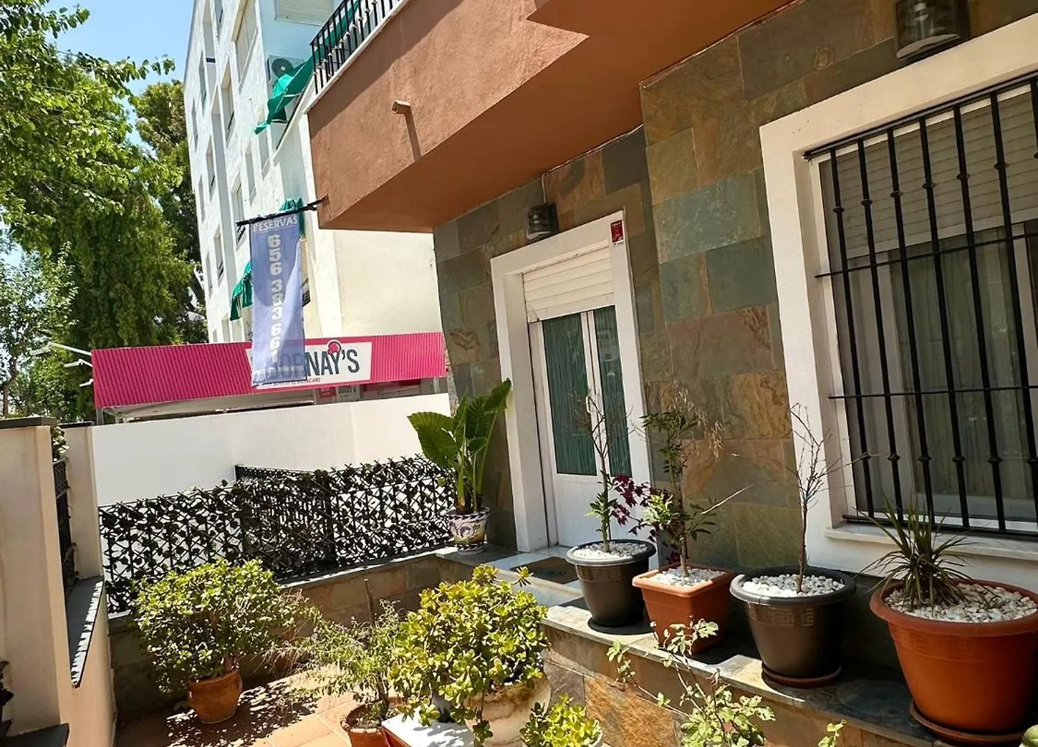Apartahotel Dona Reyes Chipiona