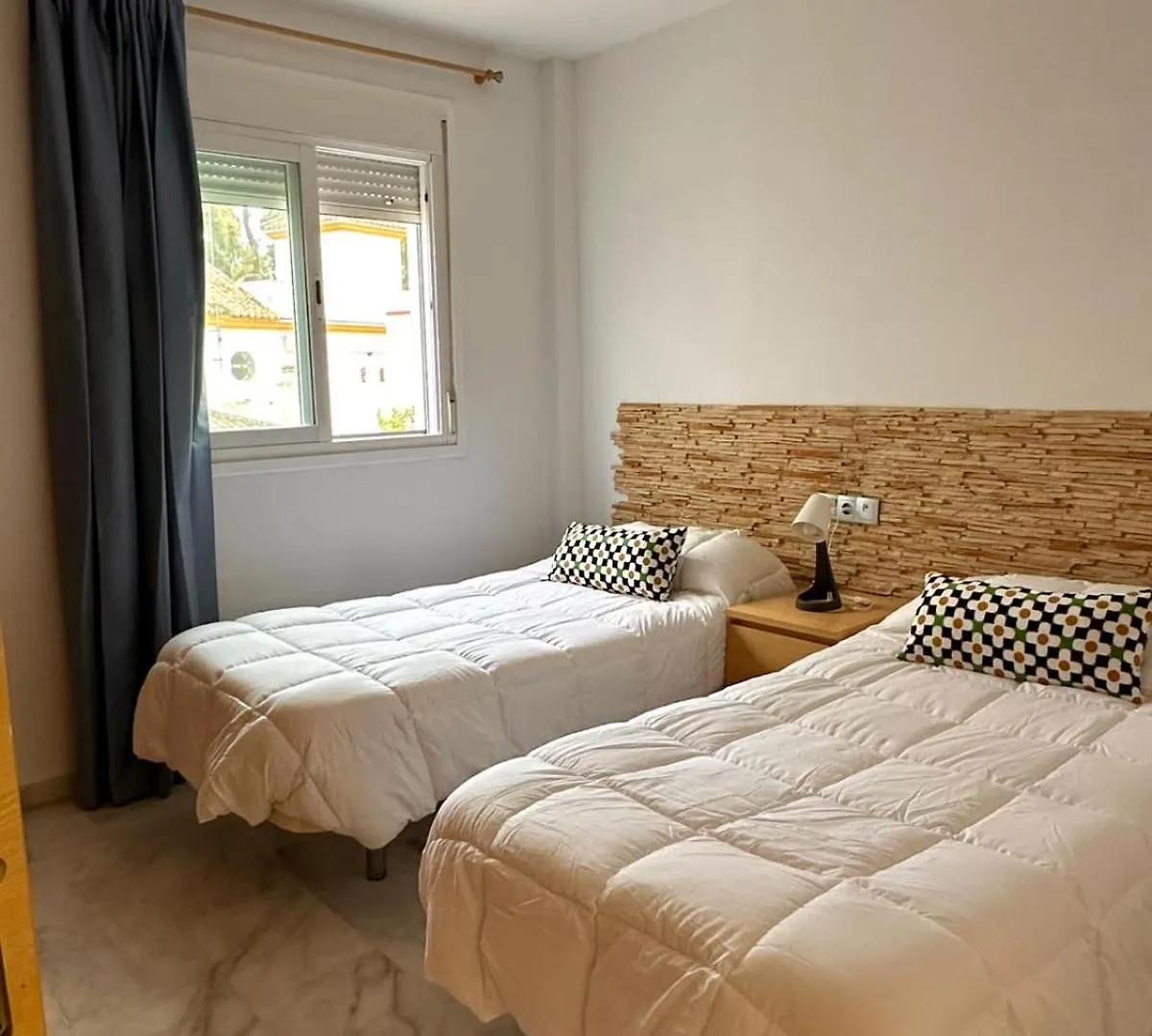 Apartahotel Dona Reyes Chipiona 0*,  Španělsko