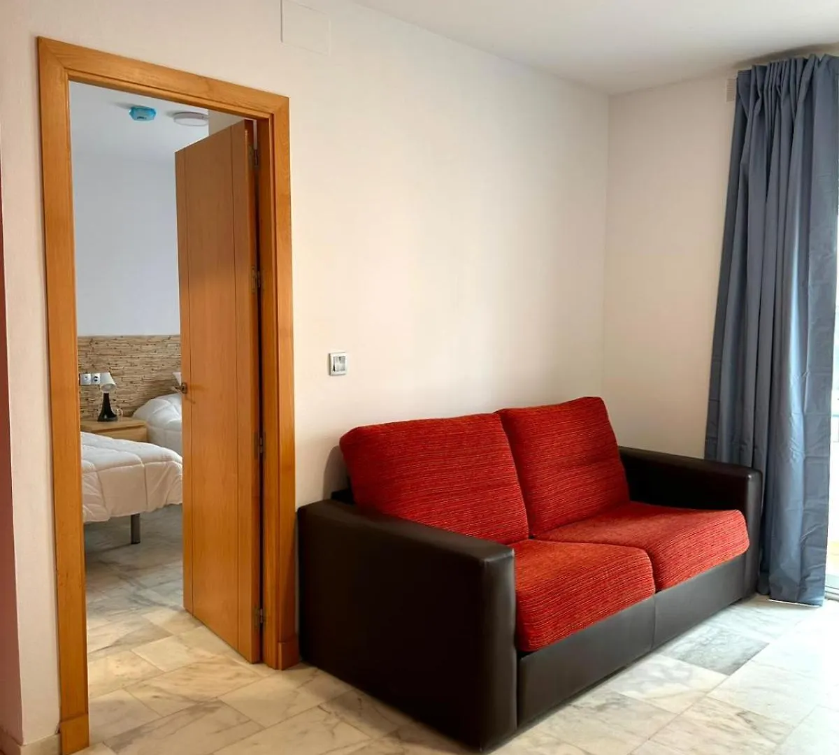 Apartahotel Doña Reyes Chipiona